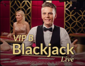 德拉富恩特：罗德里和苏维门迪可以搭档出场，两人特点不同